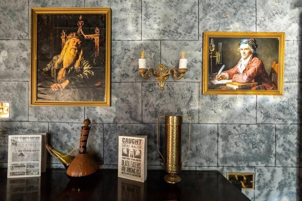 Hogwarts Hideaway Themed Property Вотфорд Екстер'єр фото